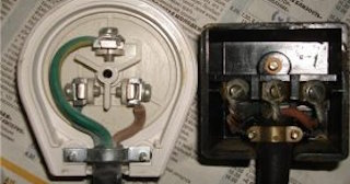 Подключение и монтаж розетки для электроплиты от 559 руб в Светлограде - ЭлектроСвт